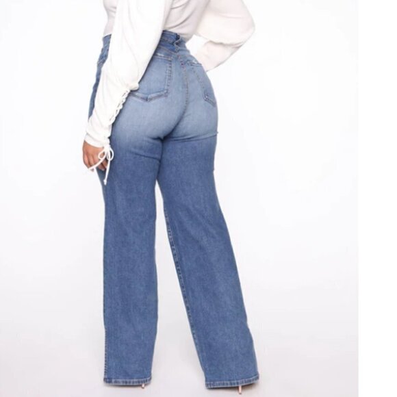𝅺FASHION Nova Straight Leg Split Hem High Rise Blue Jeans, Size 13 - Picture 8 of 16